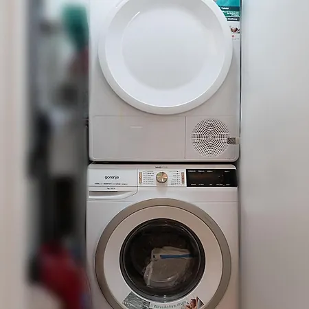 Apartment Magic *